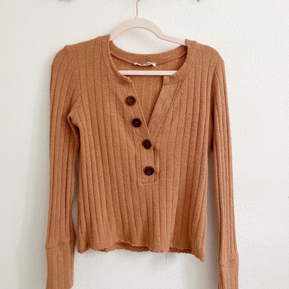 We The Free Brown Long Sleeve Ribbed Top